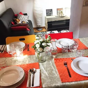  Appartement Tourist House