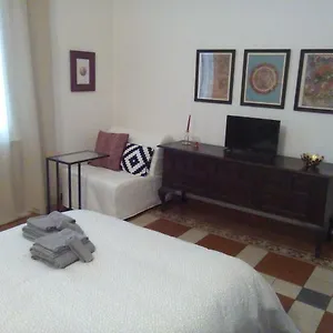 Homestay Primopiano, Bologna