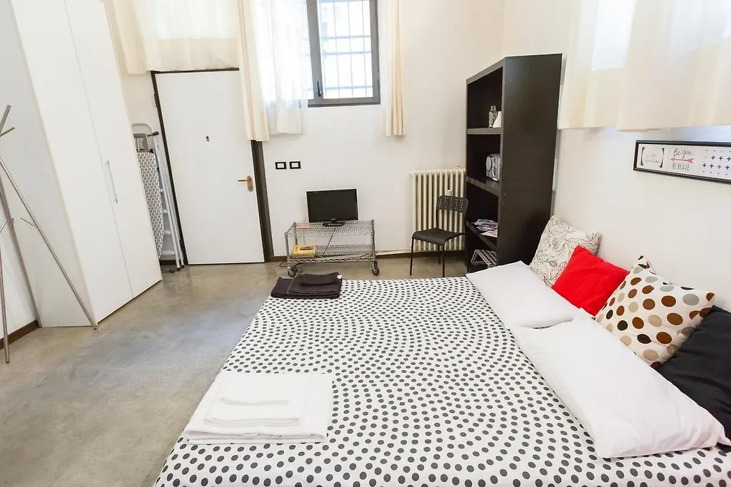 San Felice Modern Loft Apartment Bologna Italy